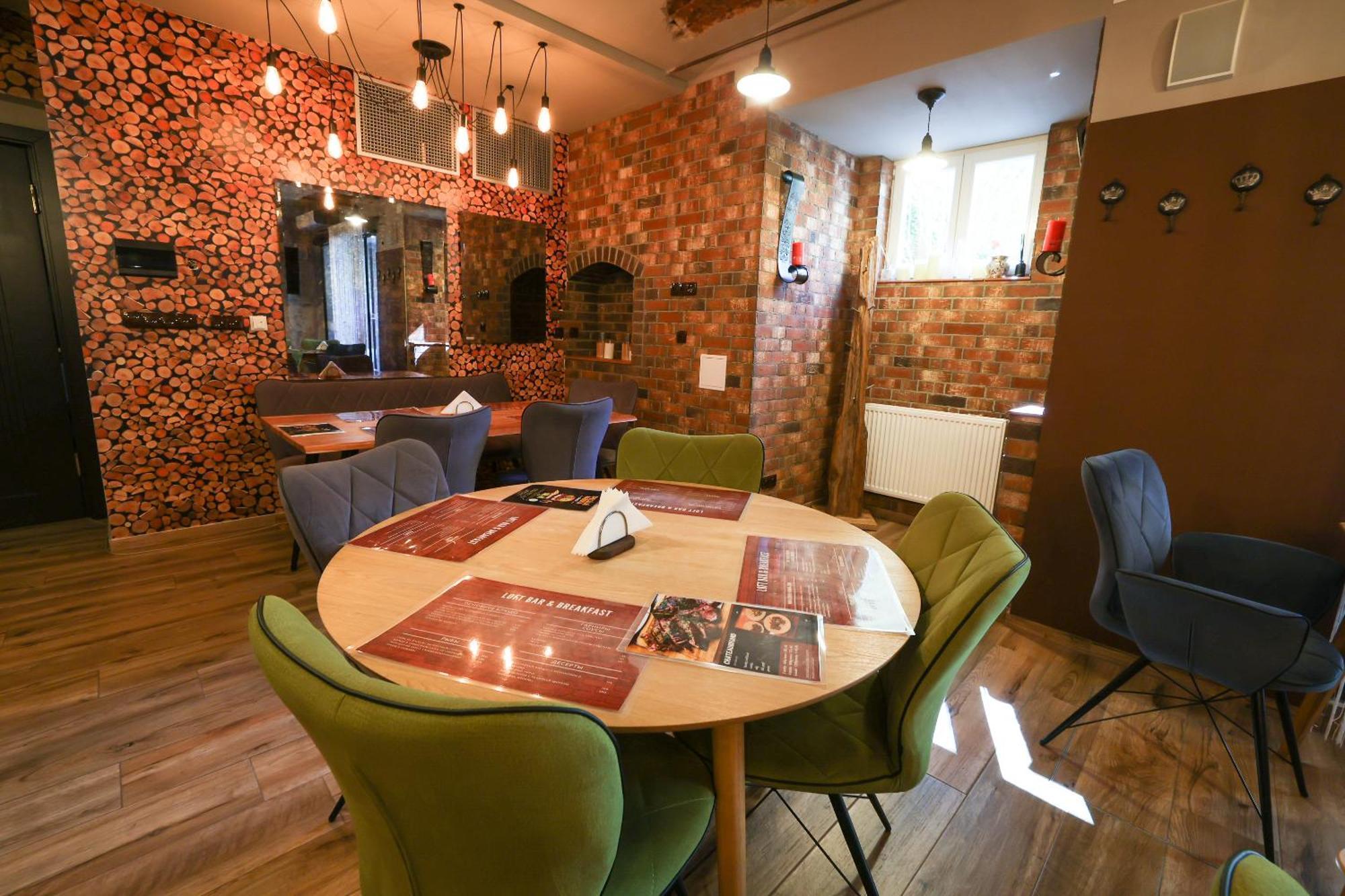 Boutique Hotel Ambiente ****+ Karlovy Vary Kültér fotó