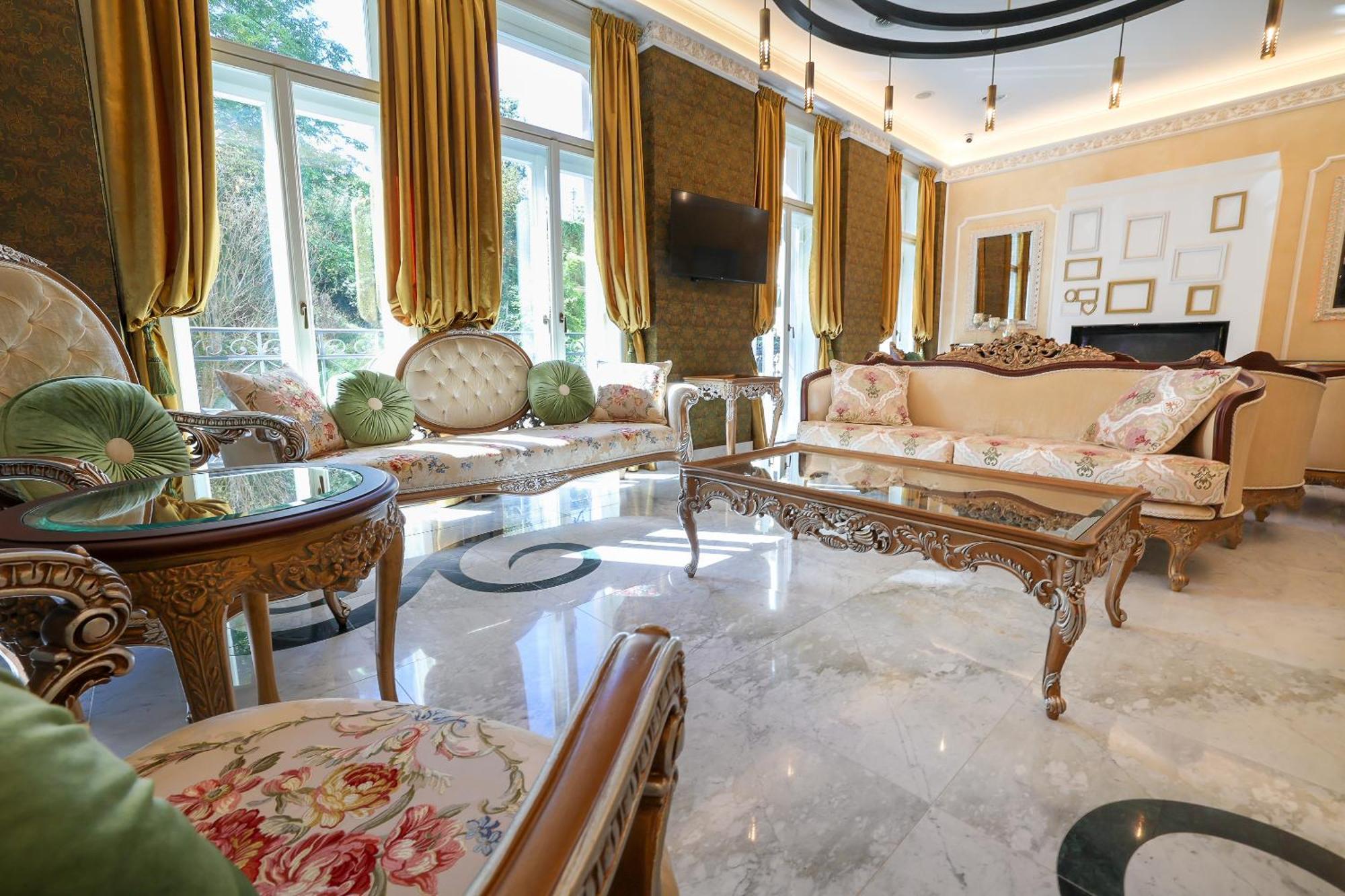 Boutique Hotel Ambiente ****+ Karlovy Vary Kültér fotó